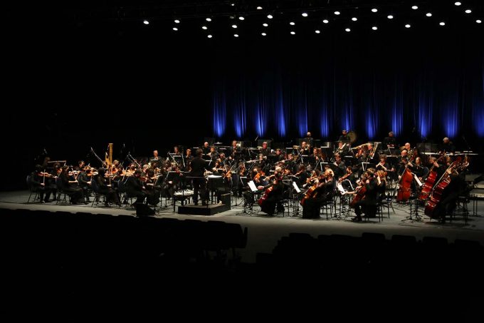 Jean-François Verdier & l’Orchestre Victor Hugo Franche-Comté - 0