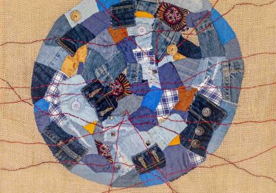 „Protéger les vivants“: art textile