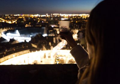 Vin chaud et pain d’épices en haut de la Tour Philippe Le Bon - 0